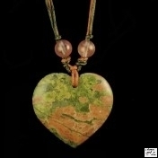 Pendentif d'épidote