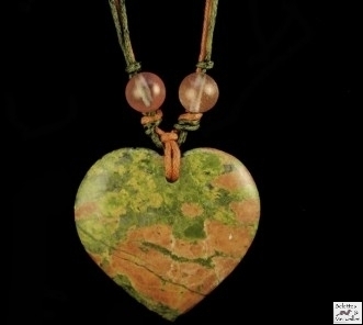 Pendentif d'épidote