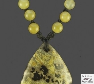 Pendentif d'antigorite